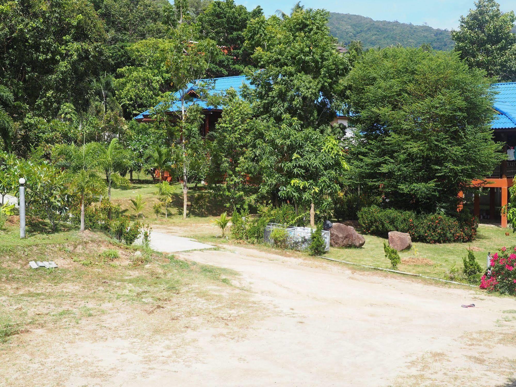 Bor Hin Resort Baan Tai Buitenkant foto